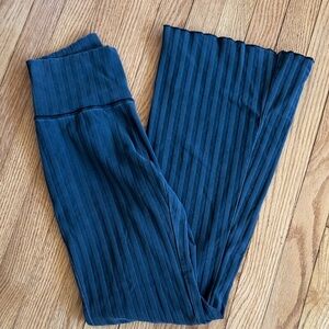 aerie Ribbed High-Waist Leggings in Dark Blue